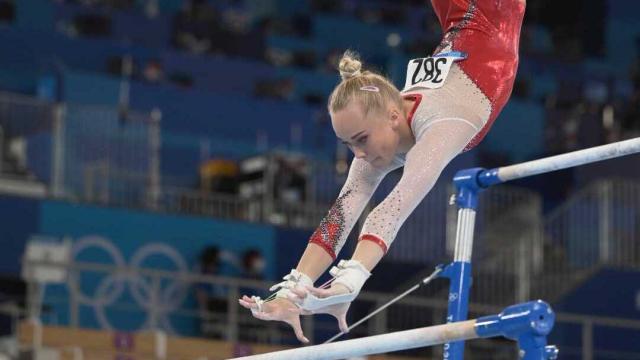 开云-拜尔斯失误美国女团罕见落后 中国队争牌仍需稳定