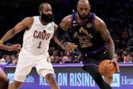 开云-勒布朗胜场历史第一;卢卡的疯狂三月